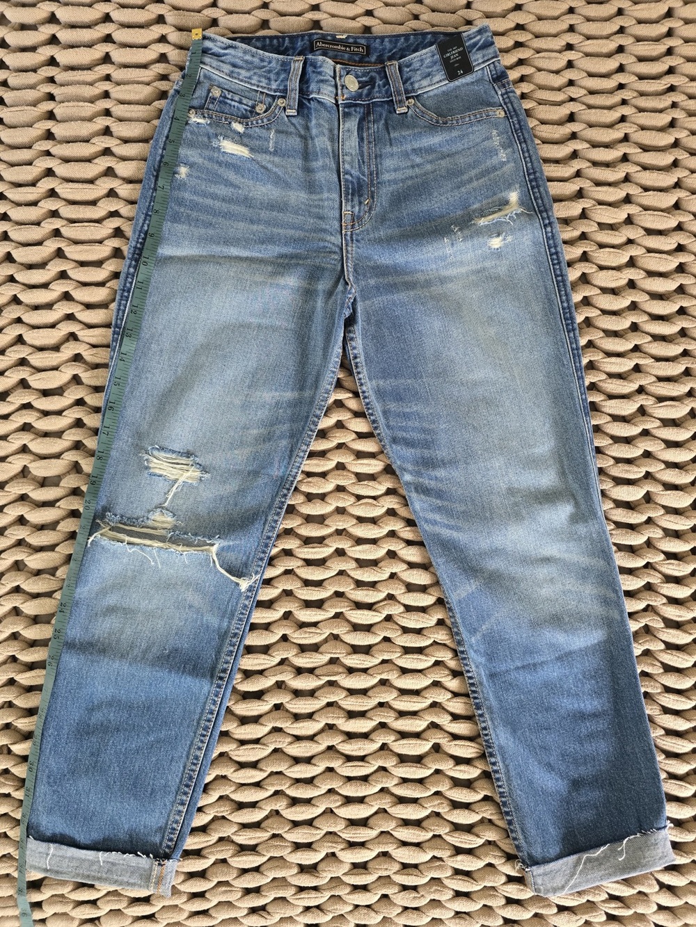 Abercrombie & Fitch Light Blue Denim Jeans The Girlfriend Jean High Rise